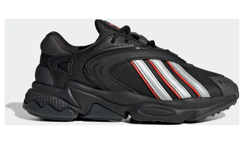 adidas OZTRAL Core Black / Silver Metallic / Solar Red (HR0265)