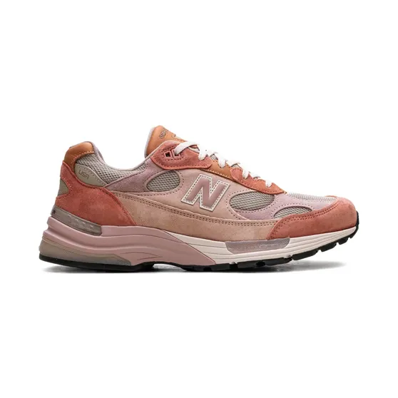 New Balance x Joe Freshgoods Made in USA 992 Aged Well sneakers – Beige (U992)