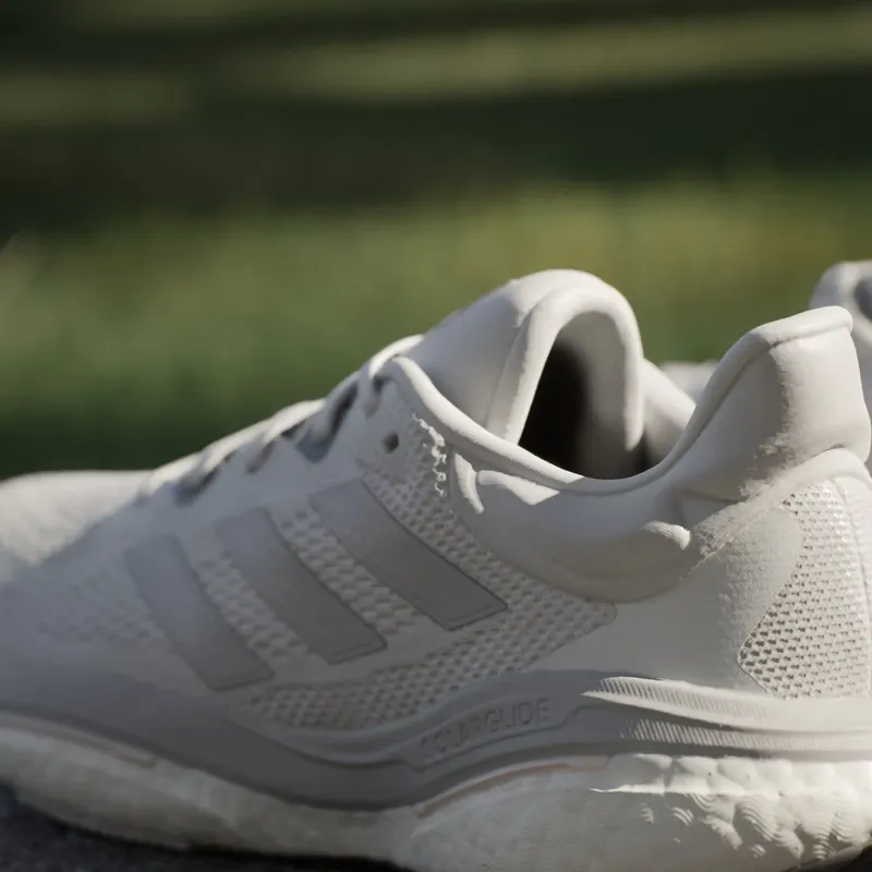 Adidas SolarGlide 6 “Crystal White Taupe Metallic” (HP9814)