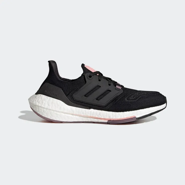 adidas ULTRABOOST 22 SCHOENEN Core Black / Core Black / Legacy Purple (H01168)