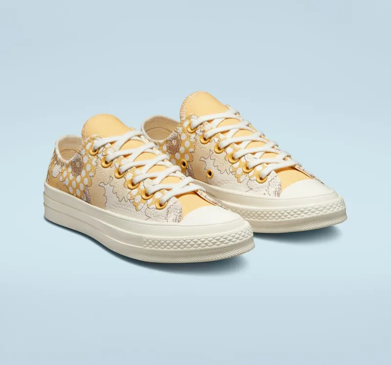 Converse Chuck 70 Crafted Florals (A00538C)