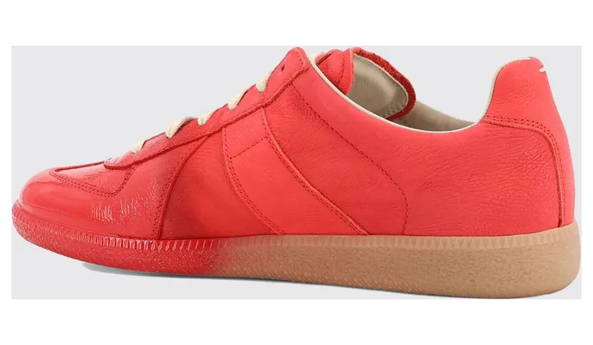 Maison Margiela Replica Low-Top Sneakers in Patent and Smooth Leather Black (S57WS0517P7644T4417) (2)