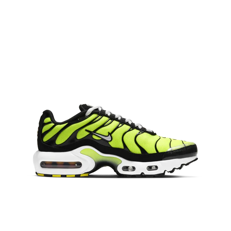 Nike Air Max Plus Older Kids’ Green (CD0609-301)