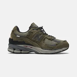 New Balance 2002R “Protection Pack – Dark Moss” (M2002RDN)