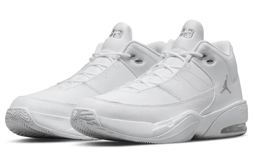 air-jordan-max-aura CZ4167-110