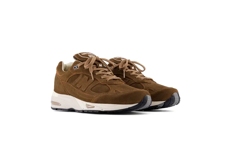 New Balance 991v1 “Luxe Suede”: cacaobruin uit Flimby op 17 september (4)