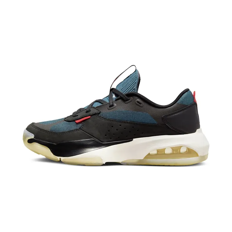 Jordan Air 200Een “Black / Ash Green / Sail / University Red” (DC9836-061)