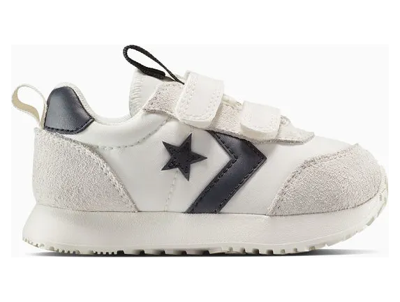 converse-sneaker A15561C