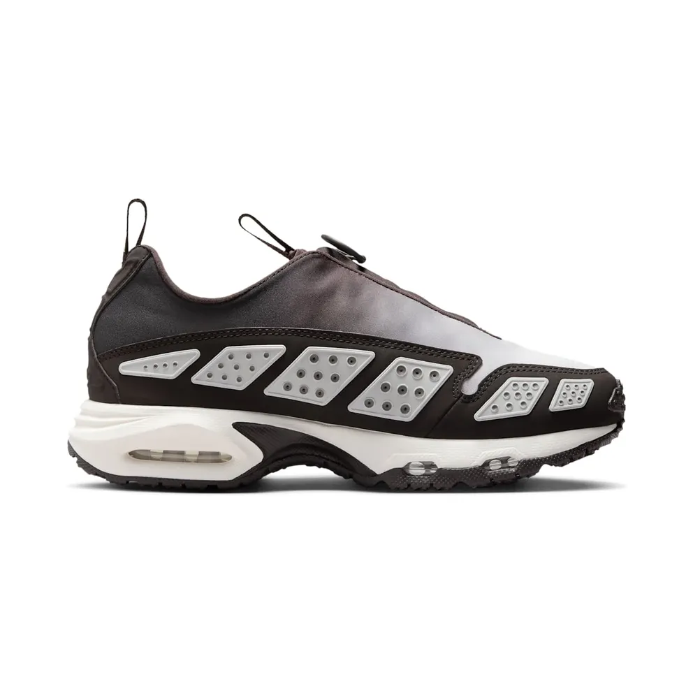 Nike Air Max SNDR “Black/White” (HJ8080-200)