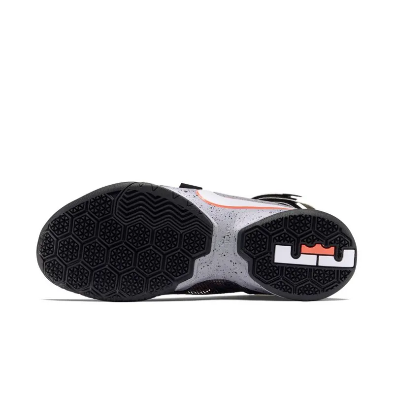 Nike LeBron Solider 9 Quai 54 (810803-015)