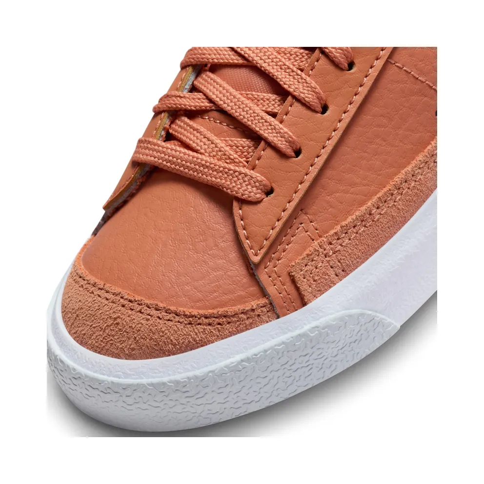 Nike Blazer Low ’77 Amber Brown Melon Tint (DA4074-200)