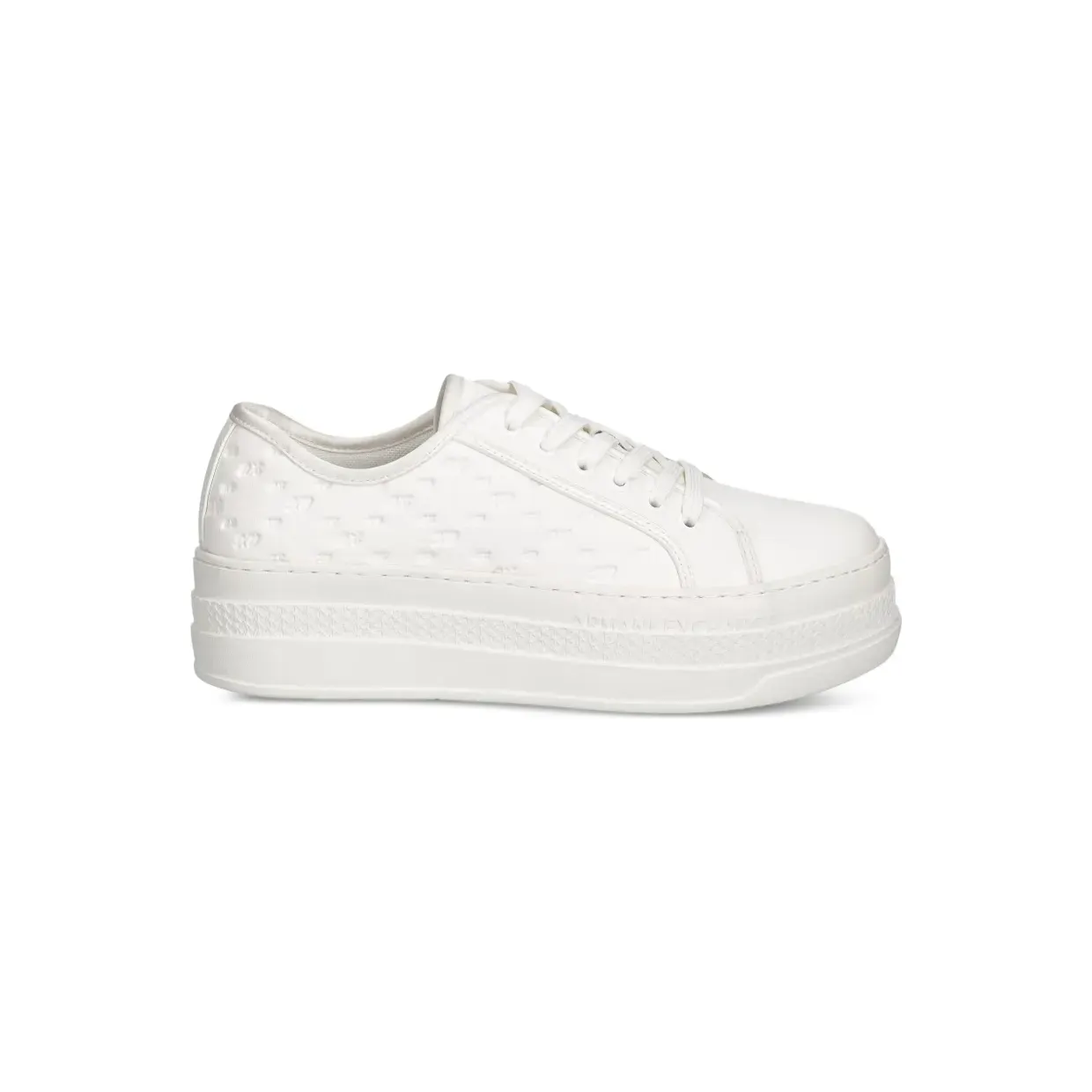 Armani Exchange mit dicker Sohle “White” (XW003070AF27080U0011)