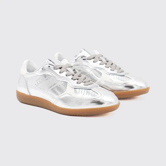Alohas TB.490 Laminated Leather Sneakers Cream (S10054402)