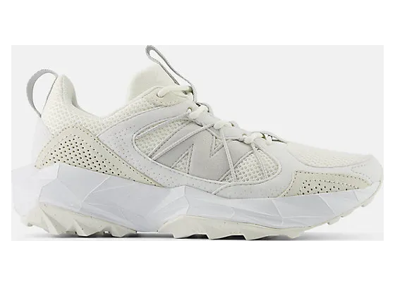 new-balance-tektrel WTTTRSLW