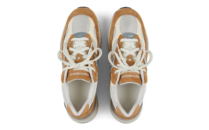 New Balance 992 MiUSA Sweet Caramel (U992CC)
