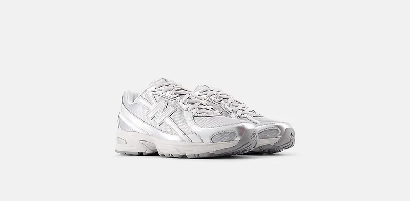 New Balance 740 Metallic Silver (U7405I7)