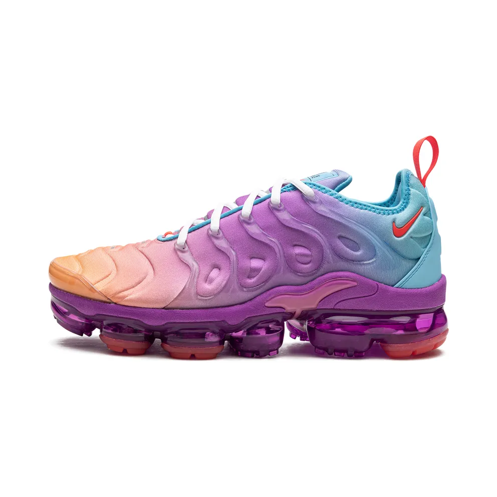 Nike AIR VAPORMAX PLUS “Multigradient” (FD0823-500)