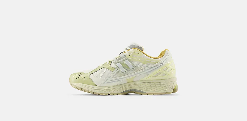 New Balance 1906N “Lunar New Year – Sea Salt” (M1906NLY)