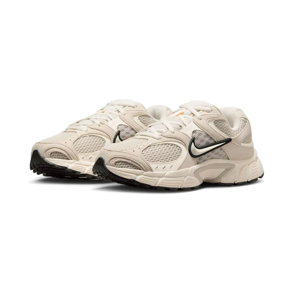 Nike V5 RNR “Light Orewood Brown” (II6294-100)