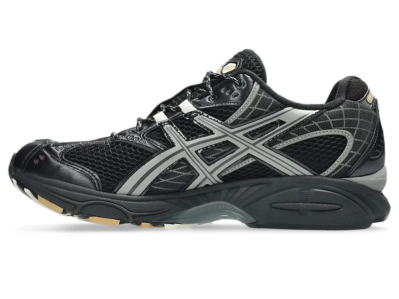 ASICS GEL-NIMBUS 10.1 “Black / Clay Grey” (1203A543-005)