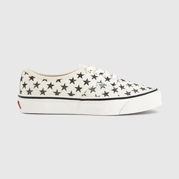 VANS_LX Premium Authentic 44 ‘Stars’ Black and White_White_44.5 VN000EAAKIG1MARSHMALLOW/BLA