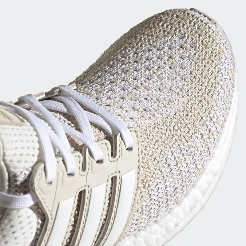 adidas Ultraboost DNA Cloud White / Cloud White / Gold Metallic (FW8694)