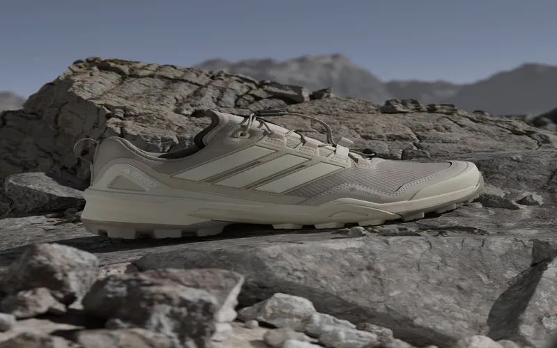 adidas Terrex Skychaser Gore-Tex Putty Beige Alumina Wonder Beige (JS4610)