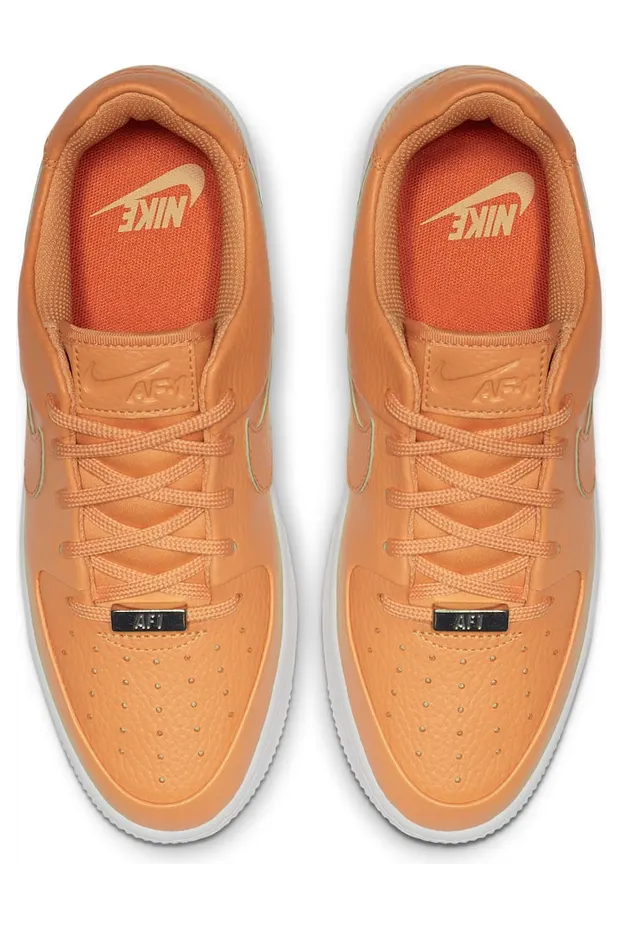 nike-air-force AR5339-800