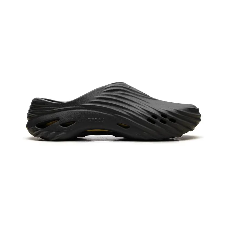 crocs-echo-wave 210521-0LD