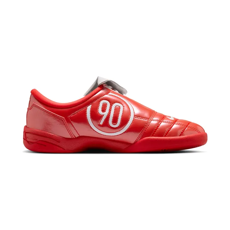 nike-total-90 IO2389-601