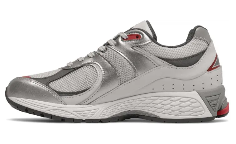 new-balance-2002r M2002RLB