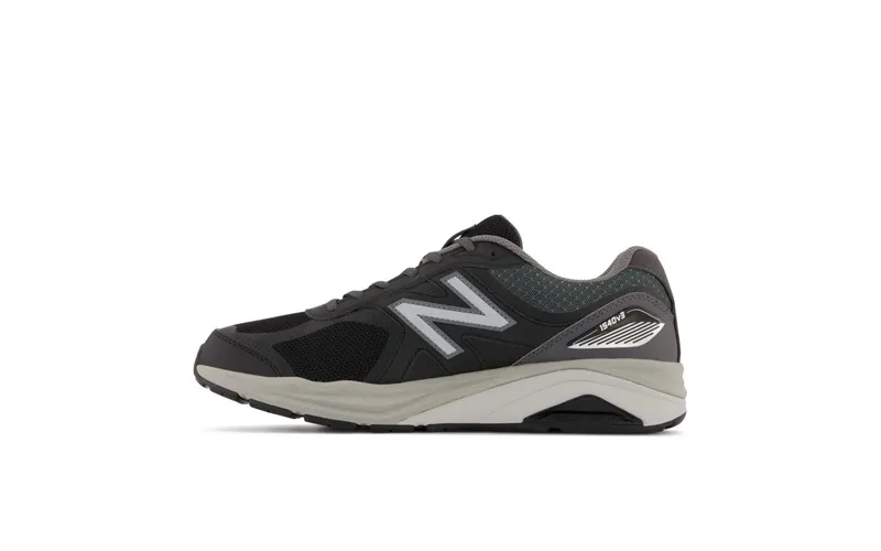 New Balance ade in US 1540v3 Black/Grey (M1540BK3)