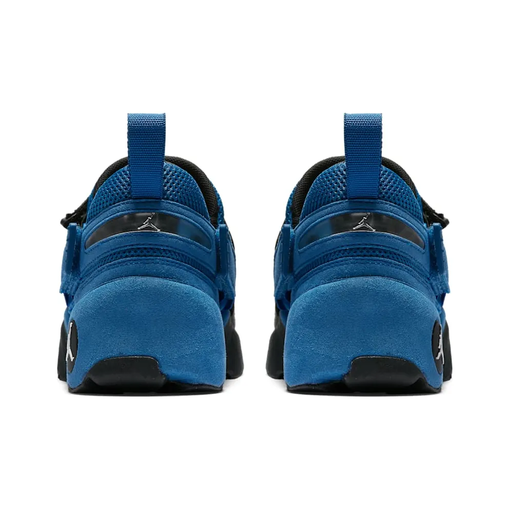 Jordan Trunner LX Black Team Royal (905223-007)