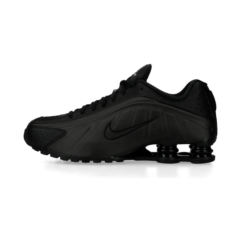 Nike Shox R4 (black / black / black / bright crimson) – HQ1988-001