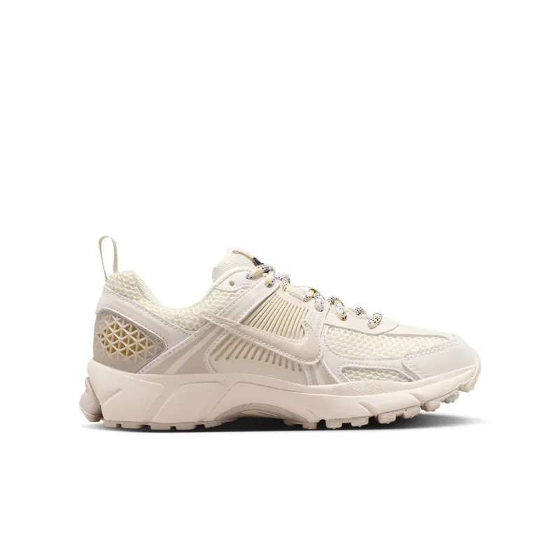 Nike Vomero 5 GS “Soft Pearl Burgundy Crush” (IB5853-002)