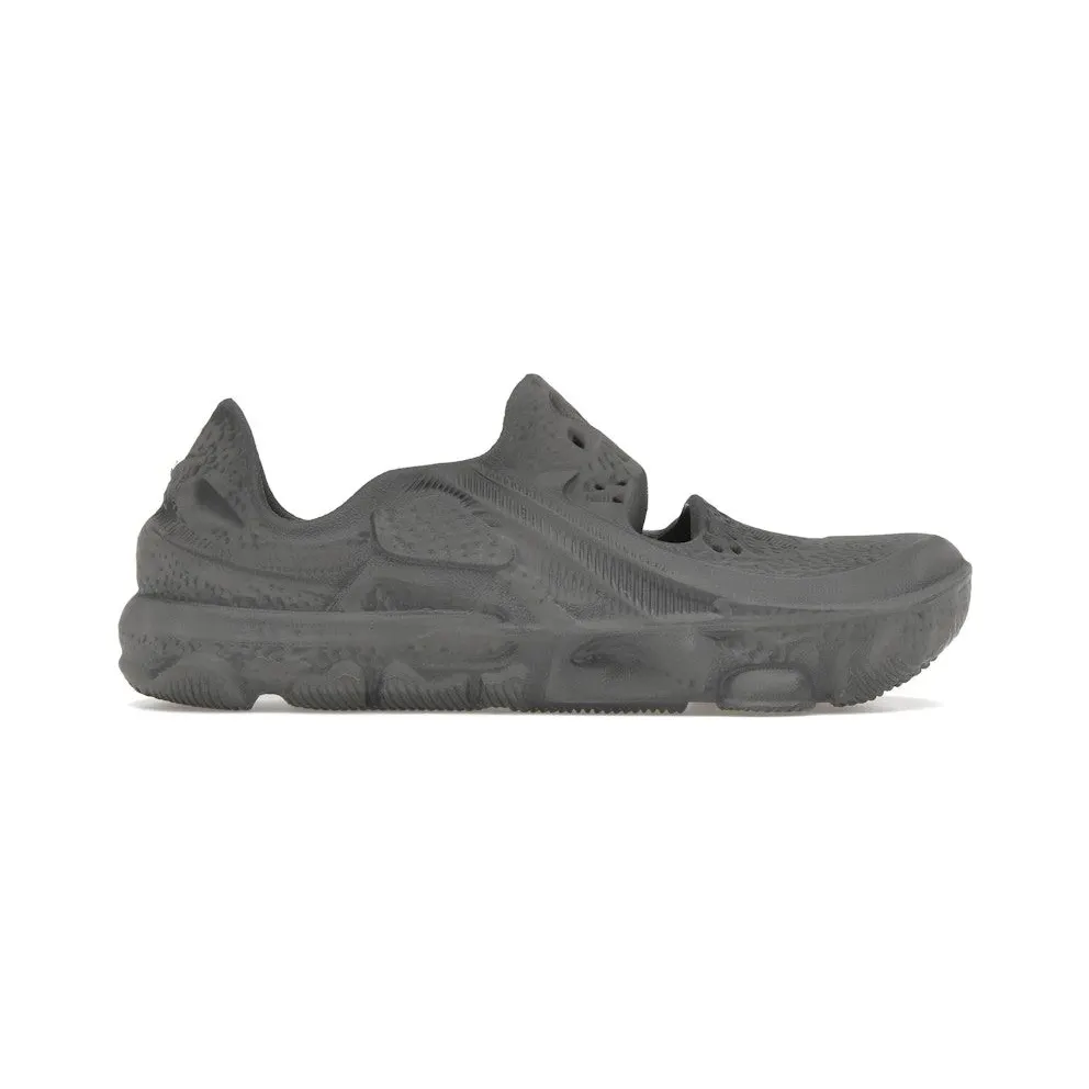 Nike ISPA Universal Grey (DM0886-001)