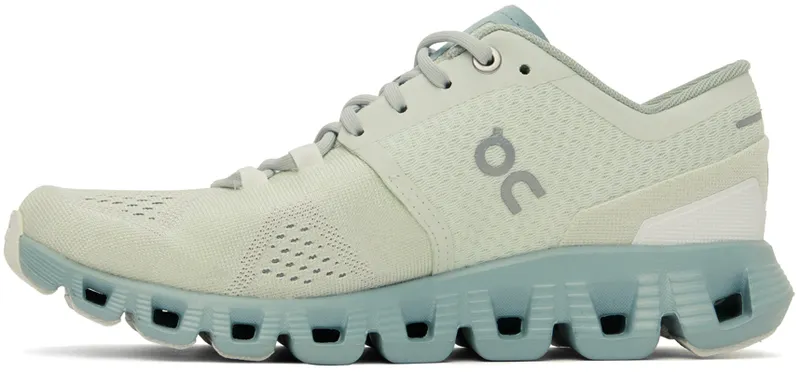 On Green Cloud X Sneakers (40.99036)