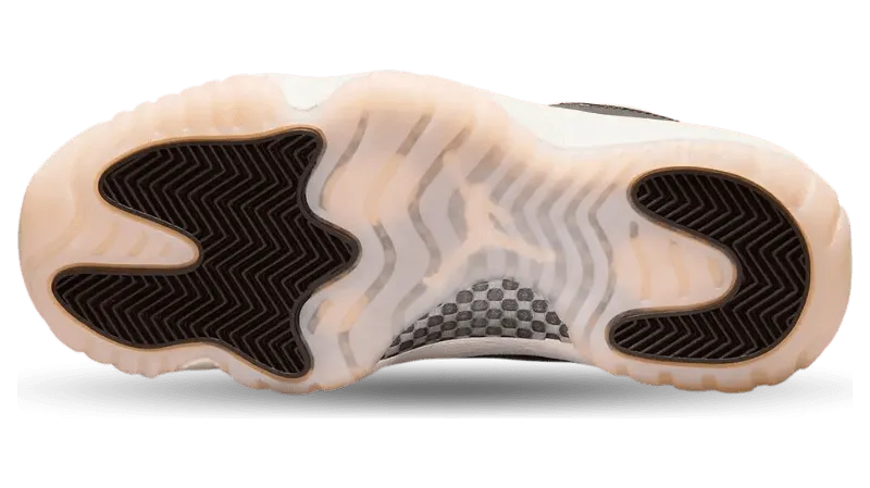 air-jordan-11 AR0715-101