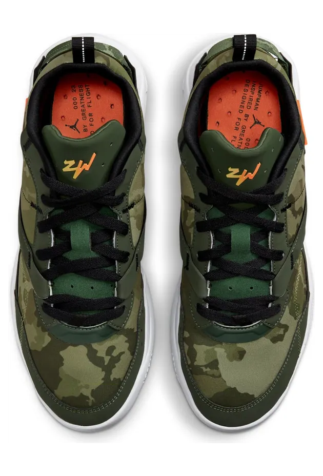 jordan-zion DM3263-900
