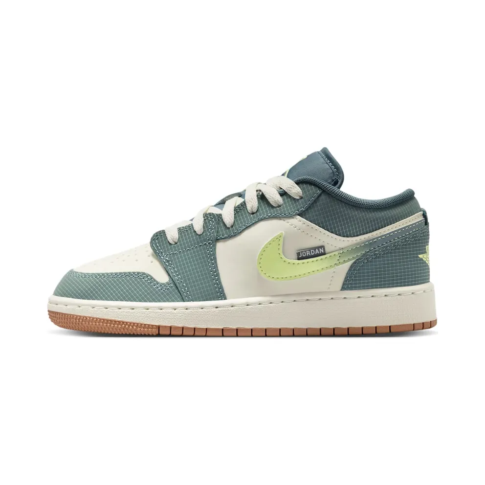 Air Jordan One Low Sea Glass / Hasta / Gum Medium Brown (IB7112-001)