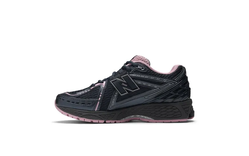 New Balance 1906R “Pink Taffy” (U1906RCU)