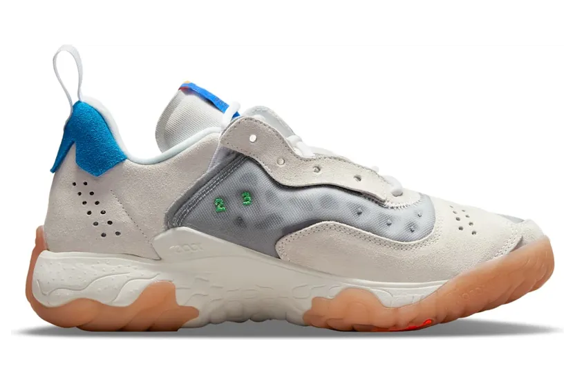air-jordan-delta CV8121-004