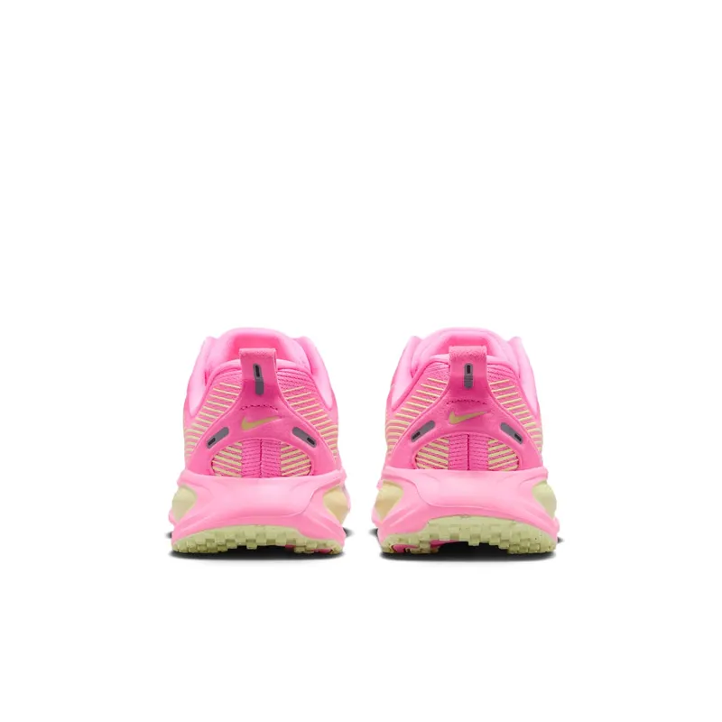 Nike Vomero 18 Pink (HQ2157-601)
