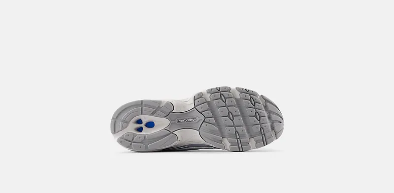 New Balance 740 Metallic Silver (U7405I7)