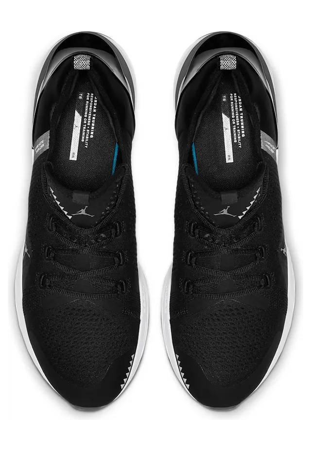 jordan-react-havoc AR8815-001