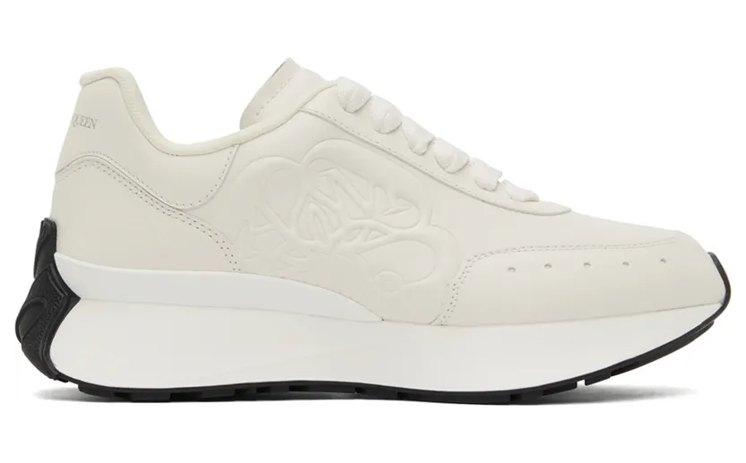 Alexander McQueen White Sprint Runner Sneakers (687995WIC92)