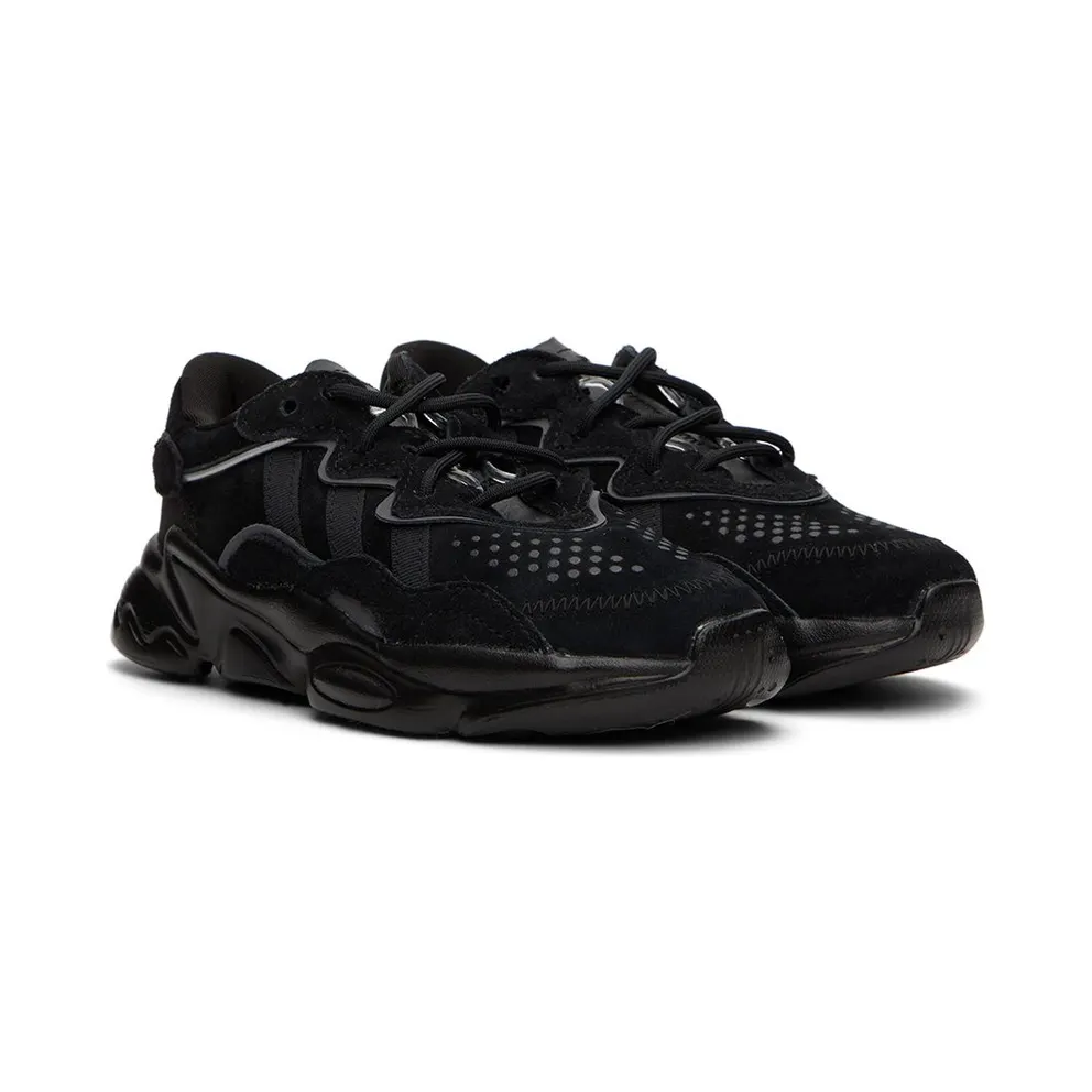 Adidas OZWEEGO Core Black / Core Black / Night Metallic (EF6298)