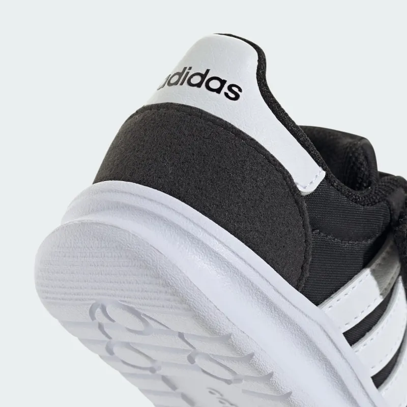 adidas-run-70s-2-0 JI2270