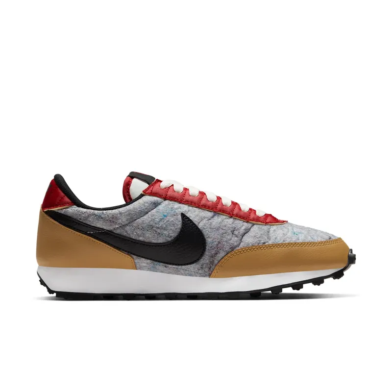 Nike WMNS Daybreak University Red Gold Suede (2020) (CQ7619-700)