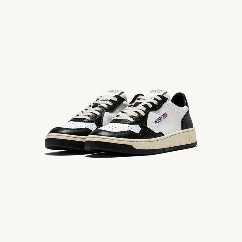 Autry Medalist Low Leather / Leather Black (AULWWB01)